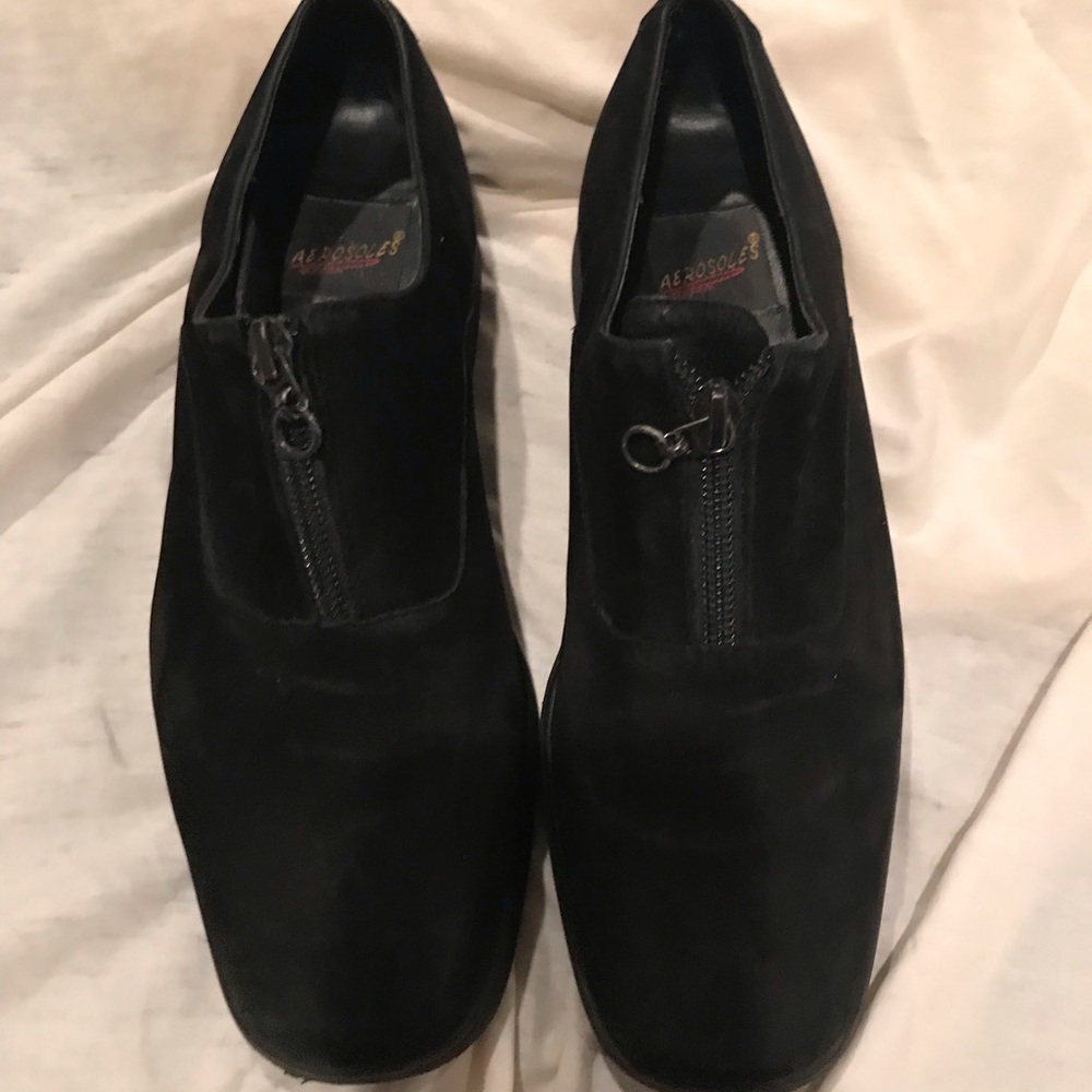 Aerosoles black suede shoe bootie